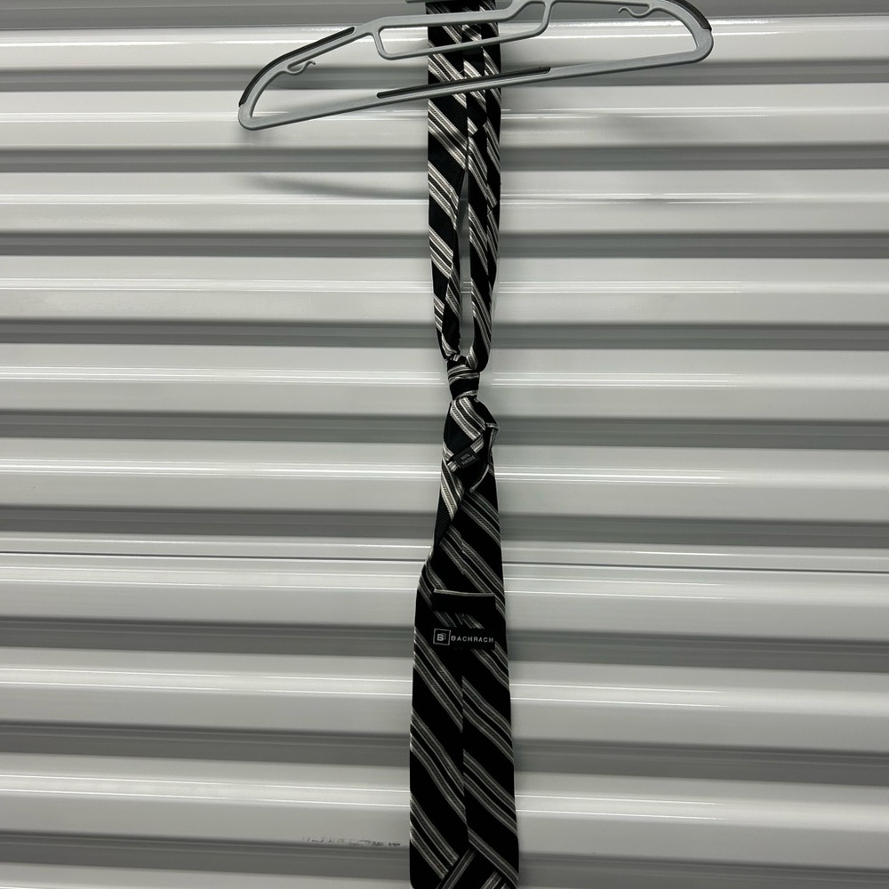 Bachrach Men's Tie – Black & Gray Striped (Pre-Owned)
